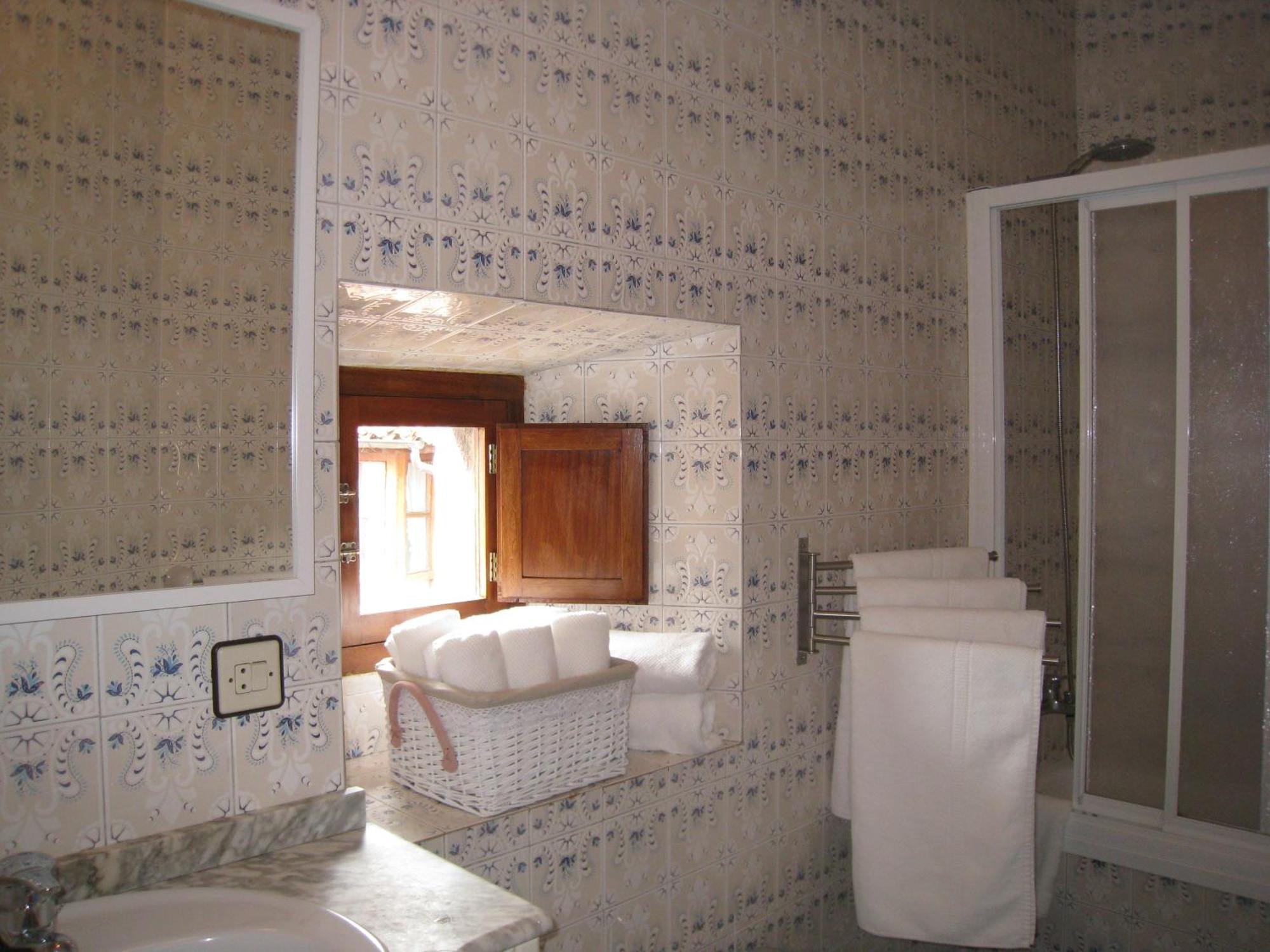 Hostal Casa Cotiellu Llanes Exterior foto